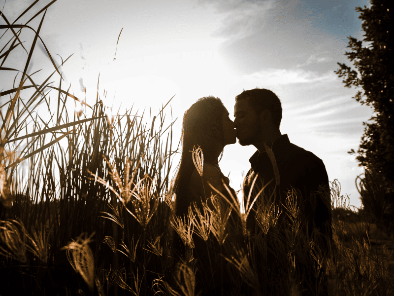 O poder invisivel do Beijo